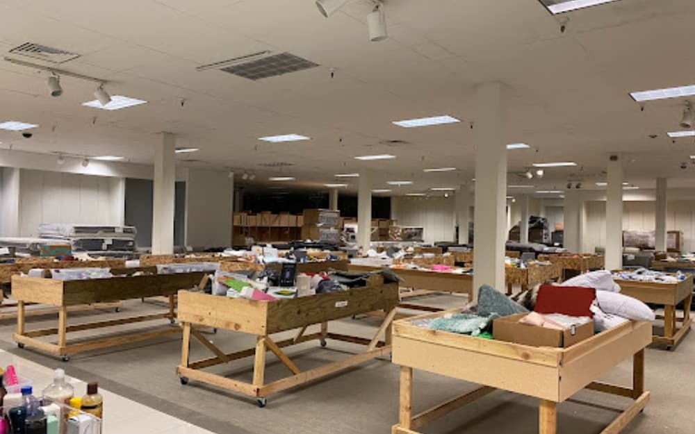 AMZing Outlet Liquidation & Bin Store storefront