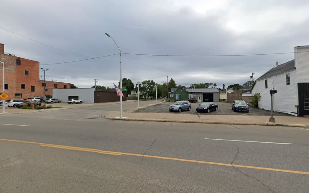 Da Bin Store storefront