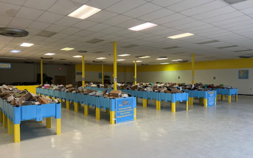 DaaBIN Store - Elizabeth City, NC storefront