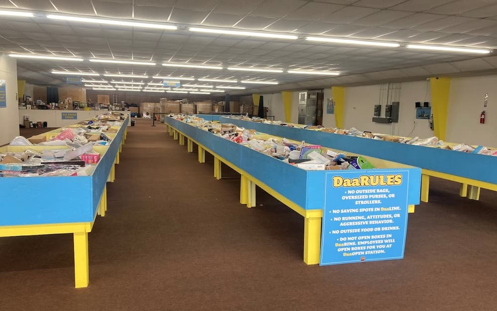 DaaBIN Store - Wilson, NC storefront