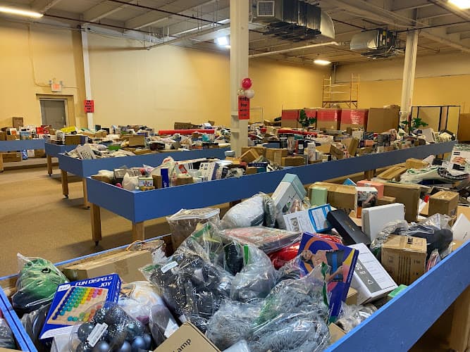 mega dealz storefront