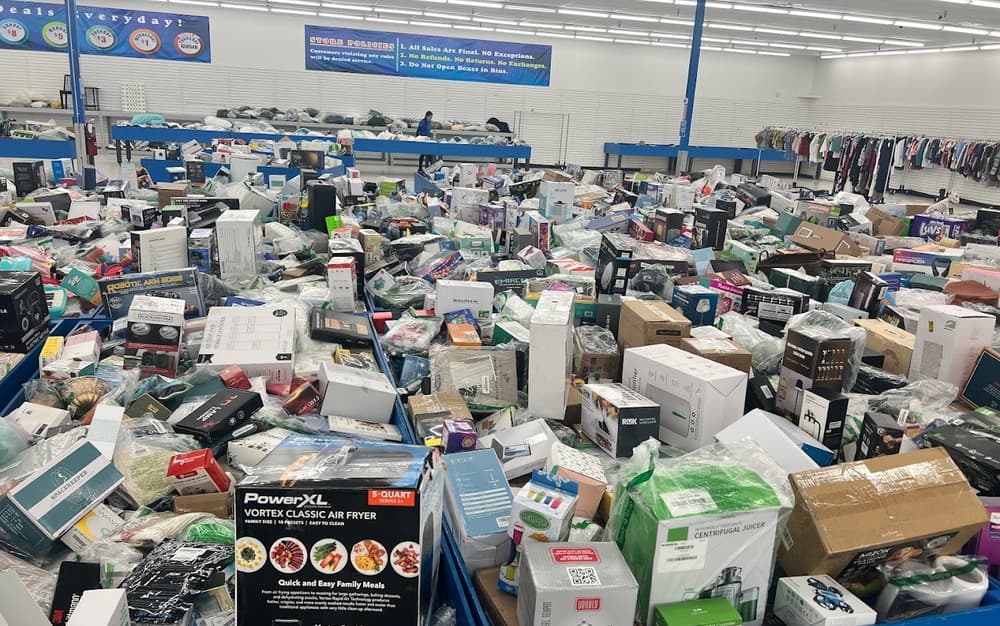 Wild Bins storefront