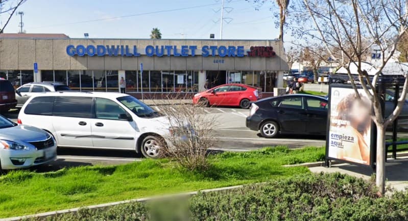 Goodwill Outlet Sacramento - Franklin Blvd storefront