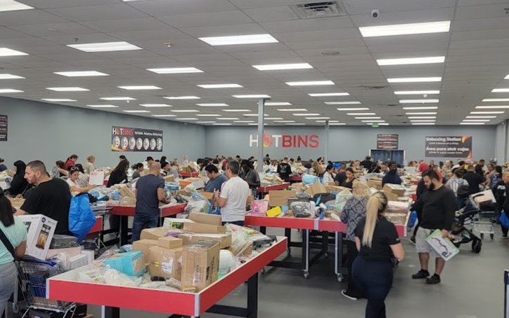 Bin and liquidation store Hotbins Lake Worth Beach | 7203 Lake Worth Rd, Lake Worth Beach, Florida