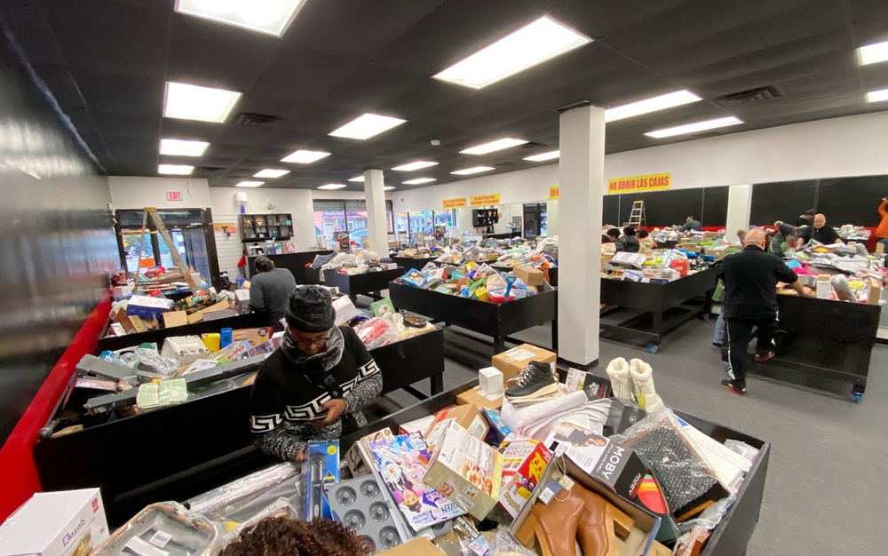 Bin and liquidation store SUPREME SAVER Bronx | 4050 White Plains Rd, Bronx, New York